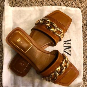 Zara Flat Leather Sandals with Chain SIZE 7.5 (38)